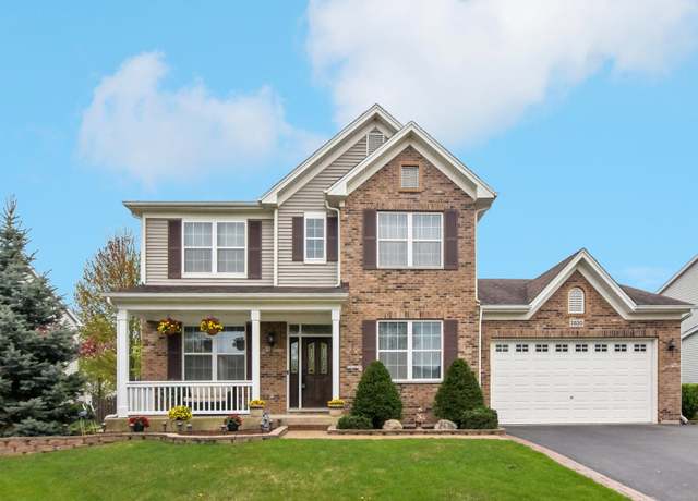 Property at 2830 Fieldbrook Ave, Wauconda, IL 60084, 5 beds, 3.5 baths