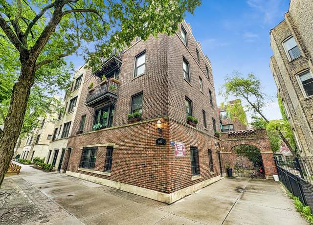 Property at 643 W Roscoe St Unit C1, Chicago, IL 60657, 1 bed, 1 bath