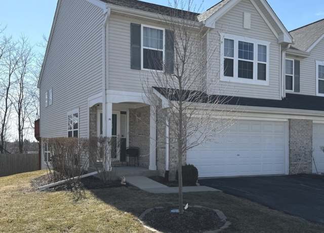Property at 1321 Acorn Dr, Crest Hill, IL 60403, 3 beds, 2 baths