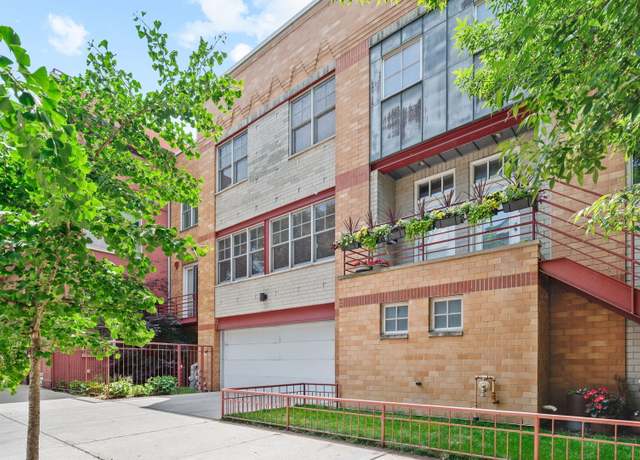 Property at 1307 W George St Unit O, Chicago, IL 60657, 2 beds, 2.5 baths