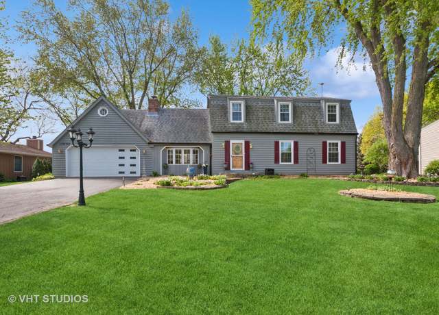 Property at 29W107 Lakeside Dr, Naperville, IL 60564, 4 beds, 2.5 baths