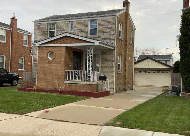 Property at 7835 W Berwyn Ave, Chicago, IL 60656, 2 beds, 1 bath