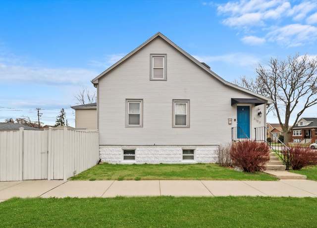 Property at 3100 N Newcastle Ave, Chicago, IL 60634, 5 beds, 3 baths