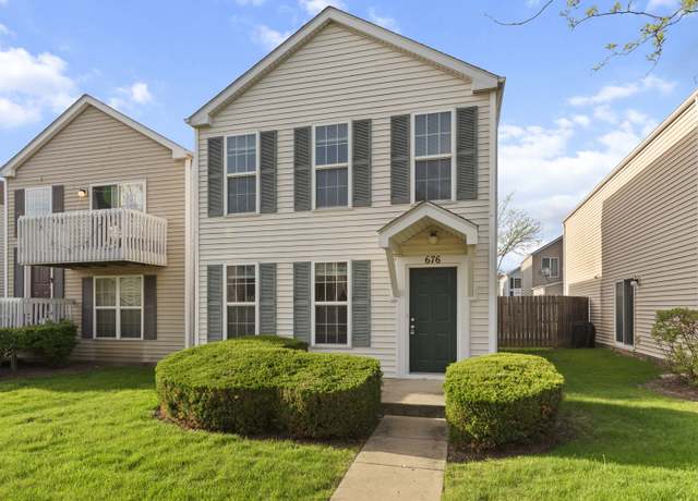 Property at 676 Four Seasons Blvd, Aurora, IL 60504, 3 beds, 1.5 baths