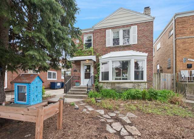 Property at 2815 W Jarvis Ave, Chicago, IL 60645, 4 beds, 2.5 baths