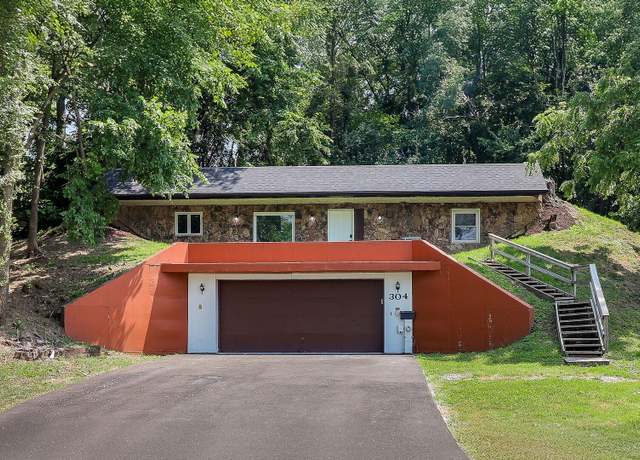 Property at 304 Thornes St, Rockdale, IL 60436, 4 beds, 3 baths