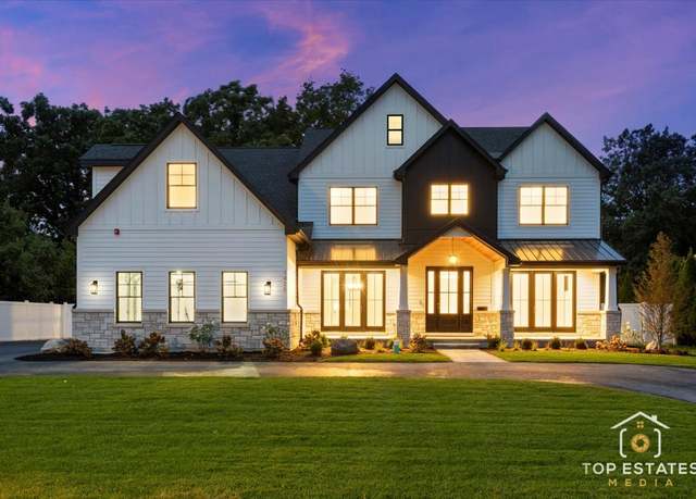 Property at 1420 Windcrest Rd, Deerfield, IL 60015, 6 beds, 5.5 baths