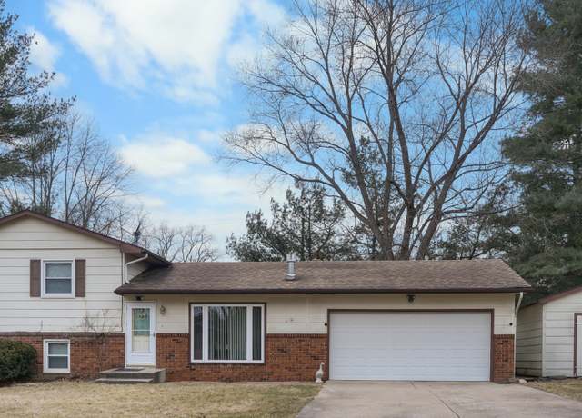 Property at 8054 Pine Ave, Downs, IL 61736, 3 beds, 1 bath