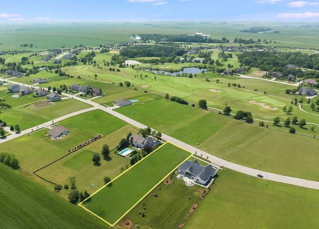 Property at 7204 Fairway Dr, Yorkville, IL 60560