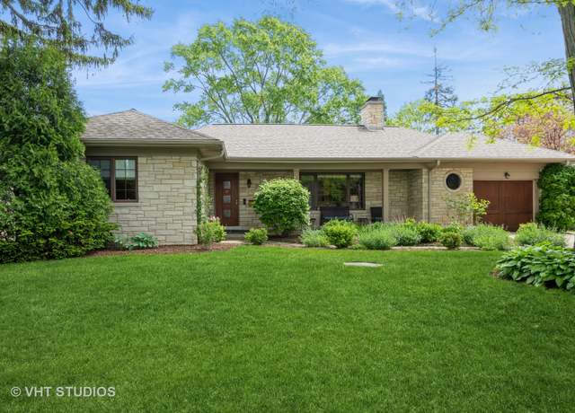Property at 9535 Harding Ave, Evanston, IL 60203, 2 beds, 2.5 baths