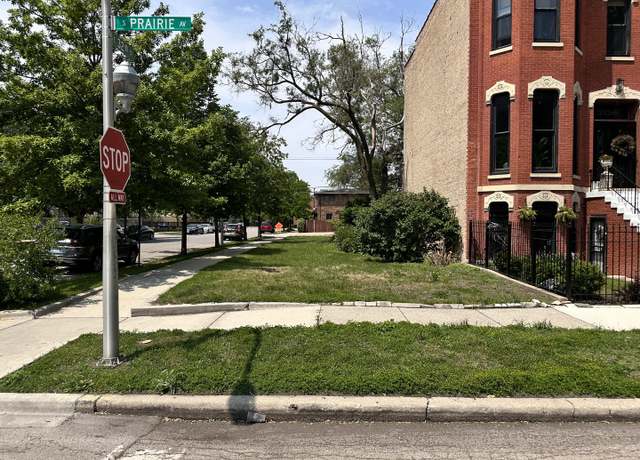 Property at 3158 S Prairie Ave, Chicago, IL 60616