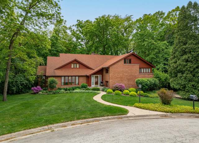 Property at 4303 Singleton Close, Rockford, IL 61114, 3 beds, 3.5 baths