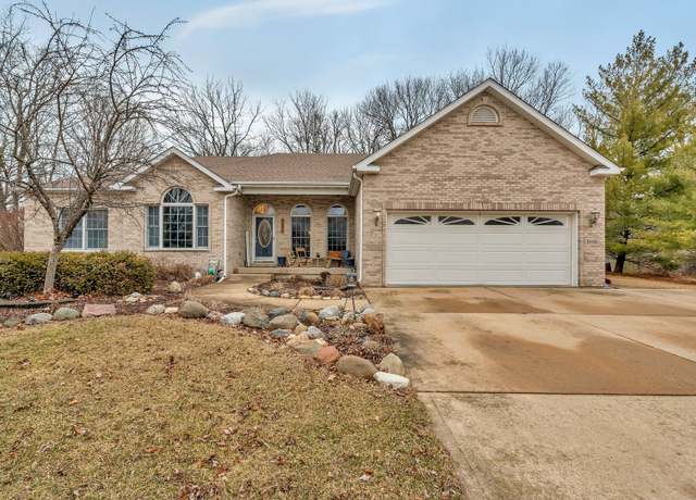 Property at 24160 W Camelot Rd, Joliet, IL 60404, 3 beds, 3 baths