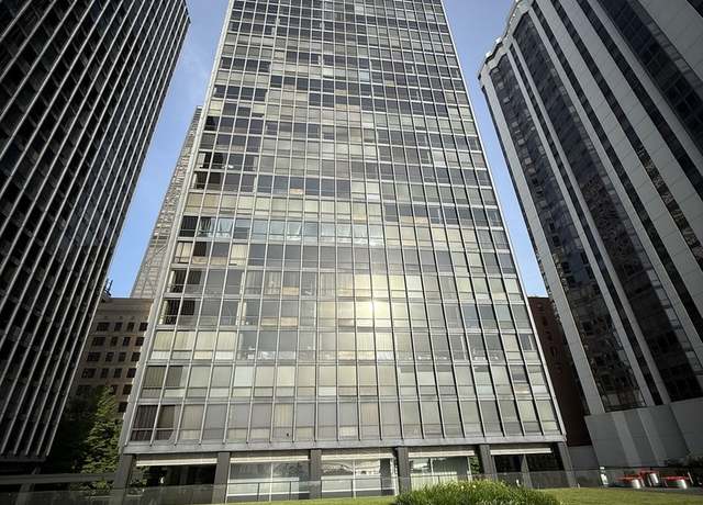 Property at 910 N Lake Shore Dr #1620, Chicago, IL 60611, 3 beds, 2 baths