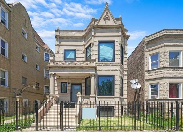 Property at 3912 W Congress Pkwy, Chicago, IL 60624, 7 beds, 4.5 baths