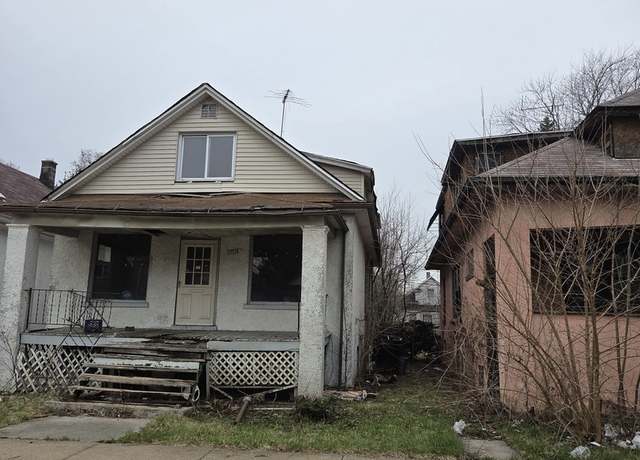 Property at 10514 S Perry Ave, Chicago, IL 60628, 5 beds, 2 baths