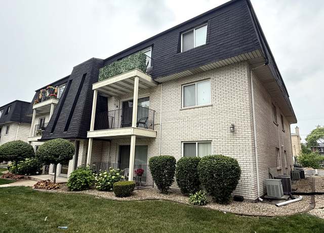Property at 10936 Kilpatrick Ave Unit 1B, Oak Lawn, IL 60453, 1 bed, 1 bath
