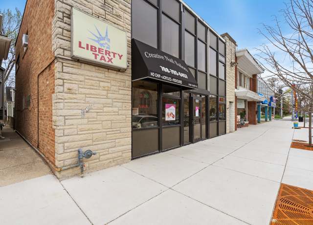 Property at 3108 S Oak Park Ave, Berwyn, IL 60402