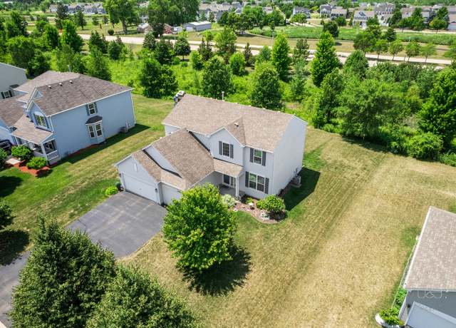 Property at 3462 Ayres Dr, Aurora, IL 60506, 4 beds, 2.5 baths