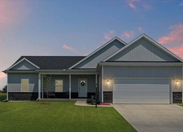 Property at 3610 Freedom Blvd, Champaign, IL 61822, 3 beds, 2.5 baths