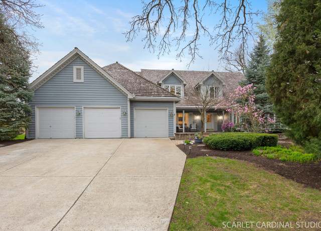 Property at 2017 Mustang Dr, Naperville, IL 60565, 5 beds, 4 baths