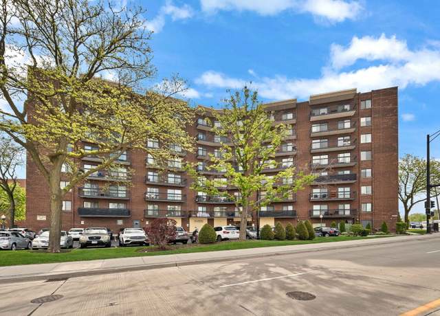 Property at 711 S River Rd S #309, Des Plaines, IL 60016, 2 beds, 2 baths