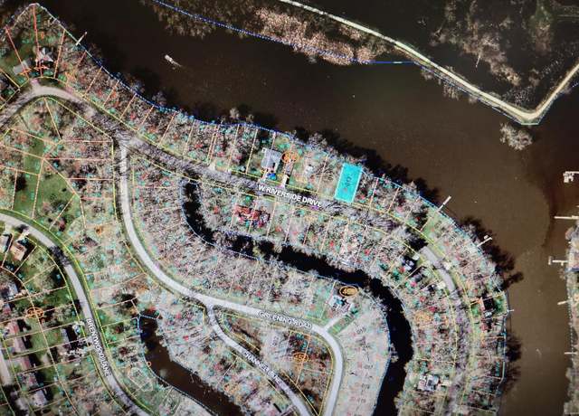 Property at Lot 8 Riverside Dr, Mchenry, IL 60050