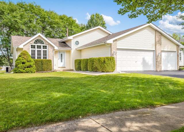 Property at 937 White Chapel Ln, Rockford, IL 61108, 4 beds, 2 baths