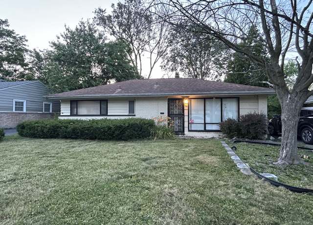 Property at 104 Nanti St, Park Forest, IL 60466, 3 beds, 1 bath