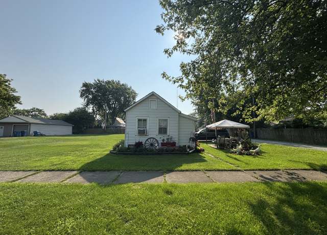 Property at 3345 Green St, Steger, IL 60475, 1 bed, 1 bath
