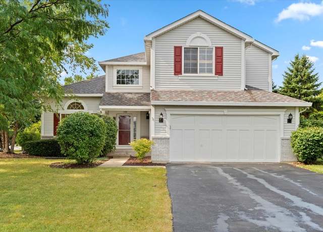 Property at 1100 Franklin St, Mundelein, IL 60060, 4 beds, 2.5 baths