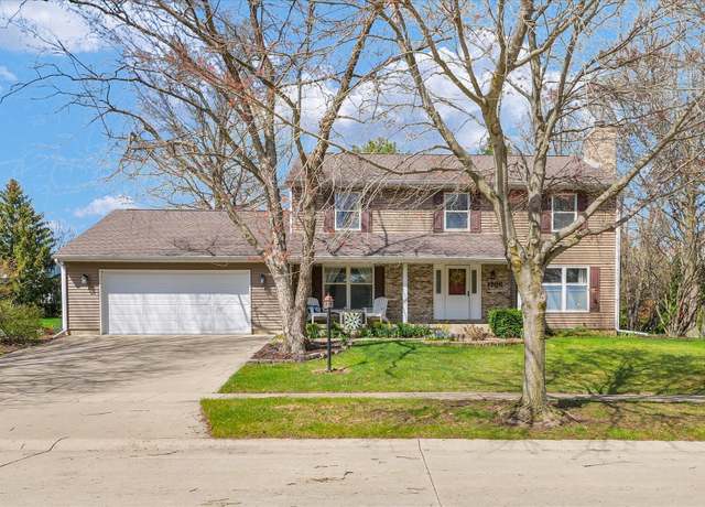 Property at 1706 Eagle Ridge Rd, Urbana, IL 61802, 4 beds, 2.5 baths