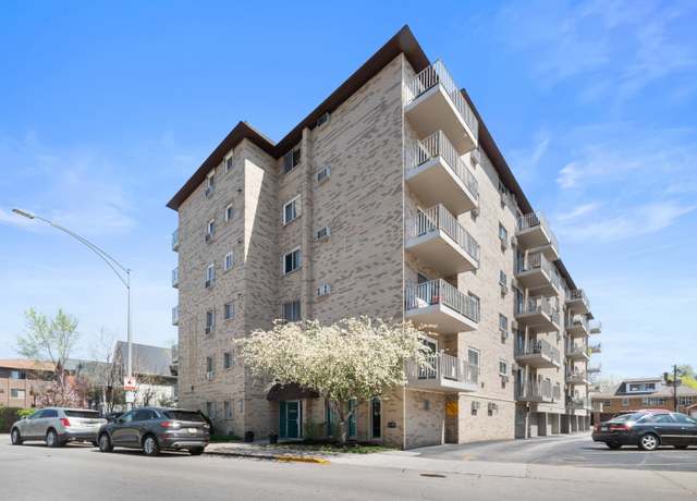 Property at 300 Circle Ave Unit 3A, Forest Park, IL 60130, 1 bed, 1 bath
