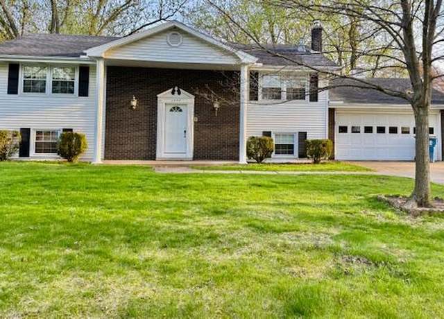 Property at 1244 Driftwood Dr, Lowell, IN 46356, 3 beds, 1.5 baths