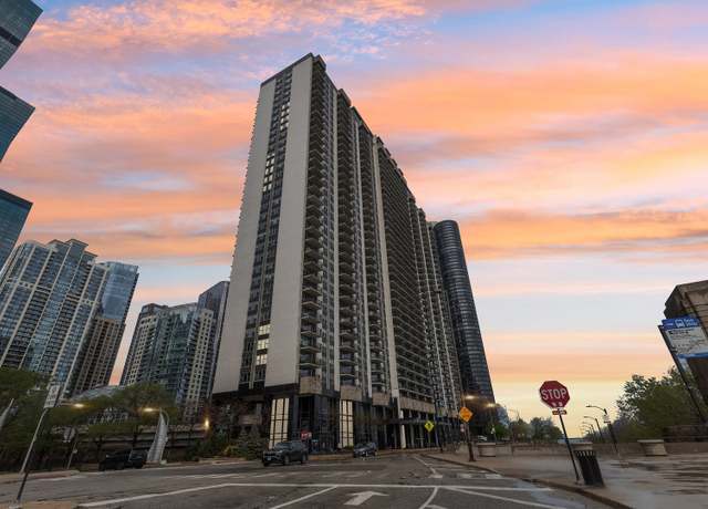 Property at 400 E Randolph St #2424, Chicago, IL 60601, 1 bed, 1 bath