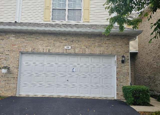 Property at 20 Lily Ct, Bolingbrook, IL 60440, 3 beds, 2.5 baths
