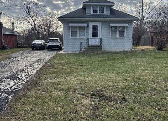 Property at 5600 Katrine Ave, Downers Grove, IL 60516, 2 beds, 2 baths