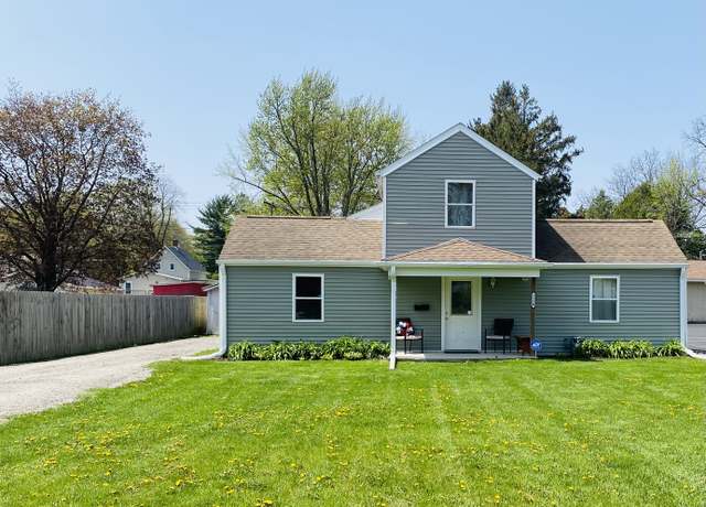 Property at 1110 Lincoln Hwy, Rochelle, IL 61068, 3 beds, 1 bath