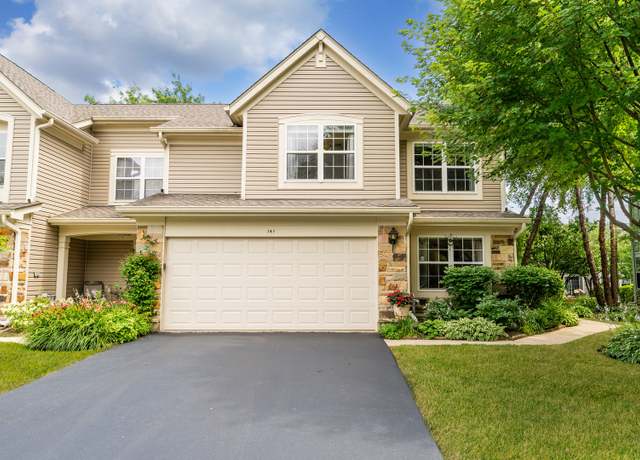 Property at 141 Crescent Ln #141, Schaumburg, IL 60193, 3 beds, 2.5 baths