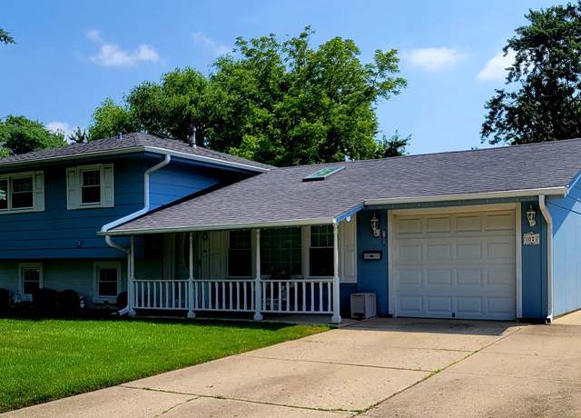 Property at 1021 Mercury Dr, Schaumburg, IL 60193, 3 beds, 2 baths