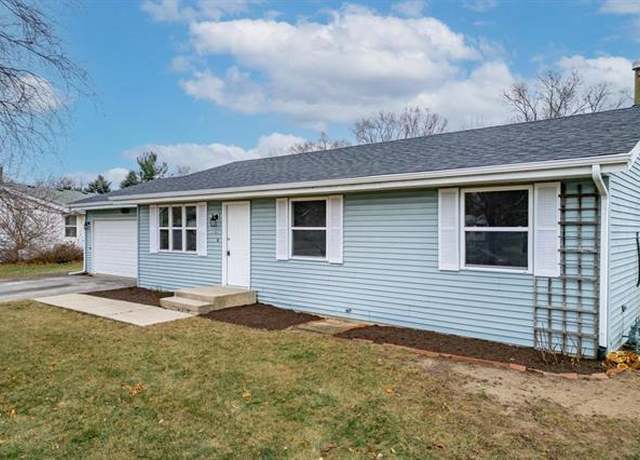 Property at 14089 Black Stone Dr, South Beloit, IL 61080, 3 beds, 1 bath