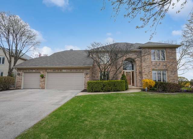 Property at 2756 Fox River Ln, Naperville, IL 60565, 5 beds, 3 baths