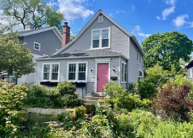 Property at 661 Homewood Ave, Highland Park, IL 60035, 2 beds, 1.5 baths