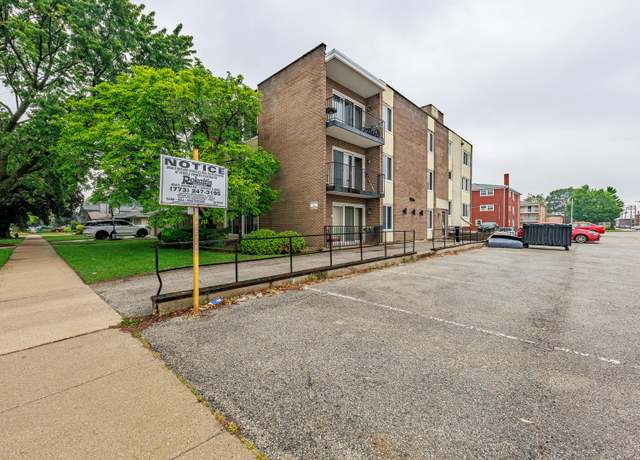 Property at 9516 S Kildare Ave Unit 2N, Oak Lawn, IL 60453, 2 beds, 1 bath