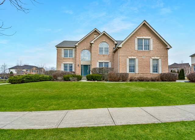 Property at 79 Tournament Dr N, Hawthorn Woods, IL 60047, 4 beds, 3.5 baths