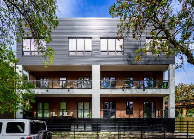 Property at 2820 W Lyndale St Unit 1N, Chicago, IL 60647, 3 beds, 2.5 baths