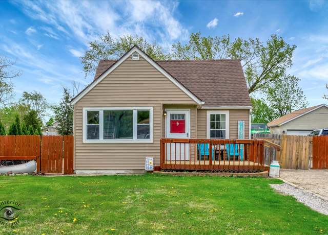 Property at 7331 W 74th St, Bridgeview, IL 60455, 2 beds, 1 bath