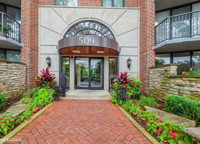 Property at 509 Aurora Ave #409, Naperville, IL 60540, 2 beds, 1 bath