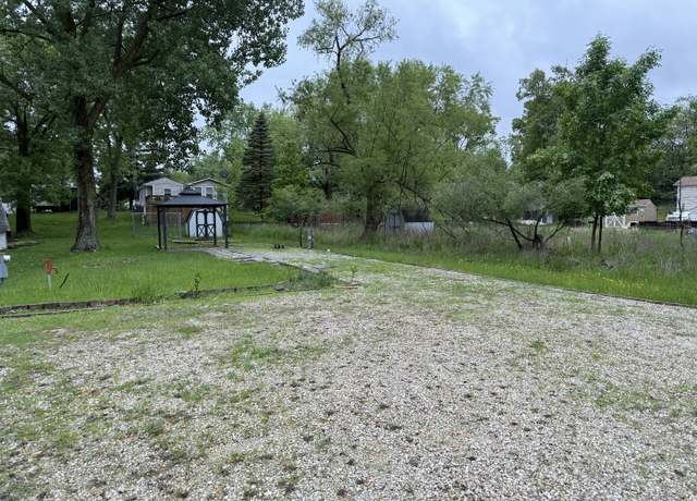 Property at 5-122 Woodhaven Lks, Sublette, IL 61367