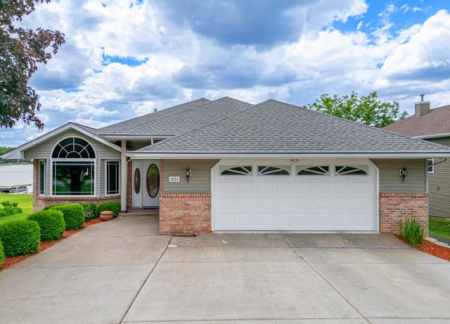 Property at 1422 Pier Dr, Lake Summerset, IL 61019, 4 beds, 3 baths